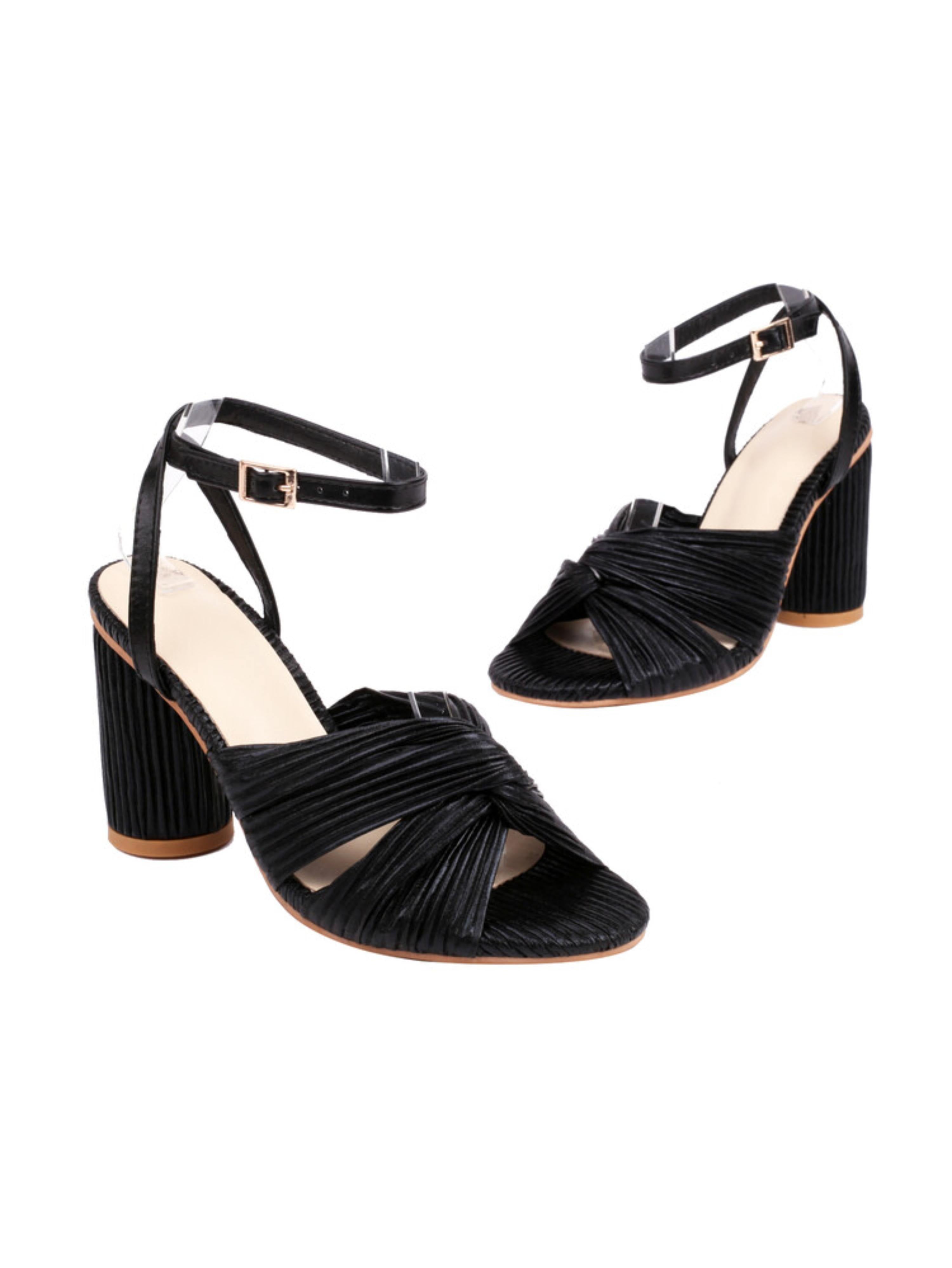 Textured Pleated Black Open Toe Women's Sandals