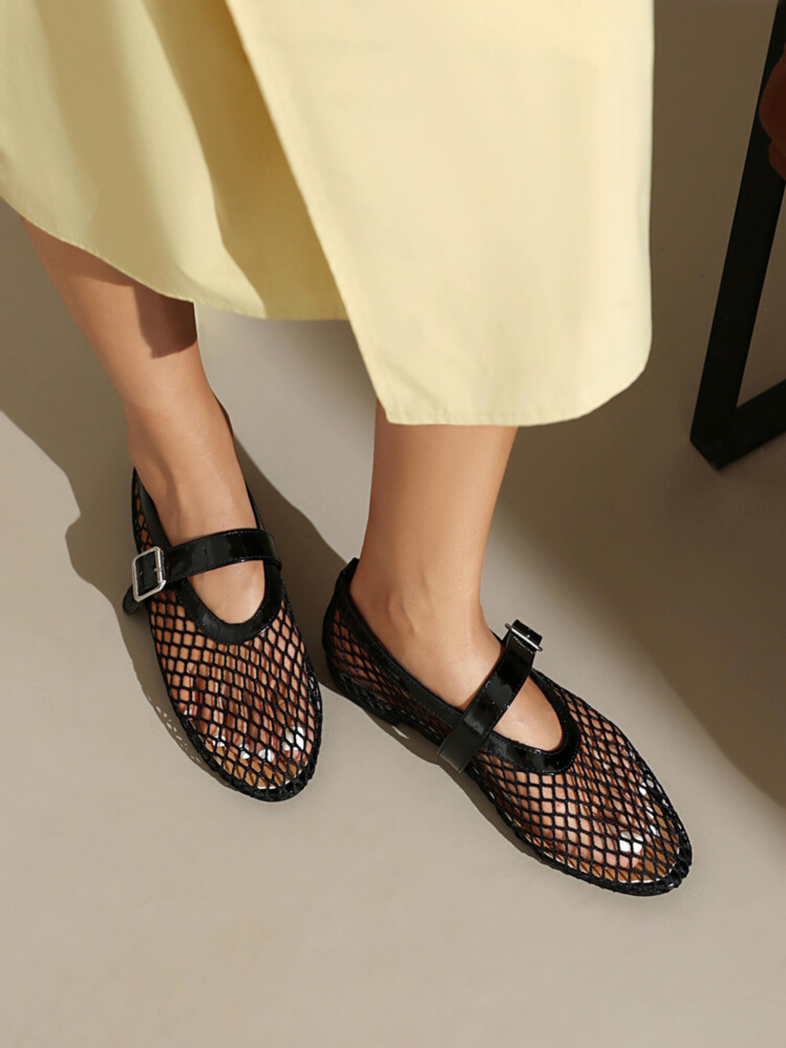 Breathable Fishnet Design Pointed Toe Women's Sandals