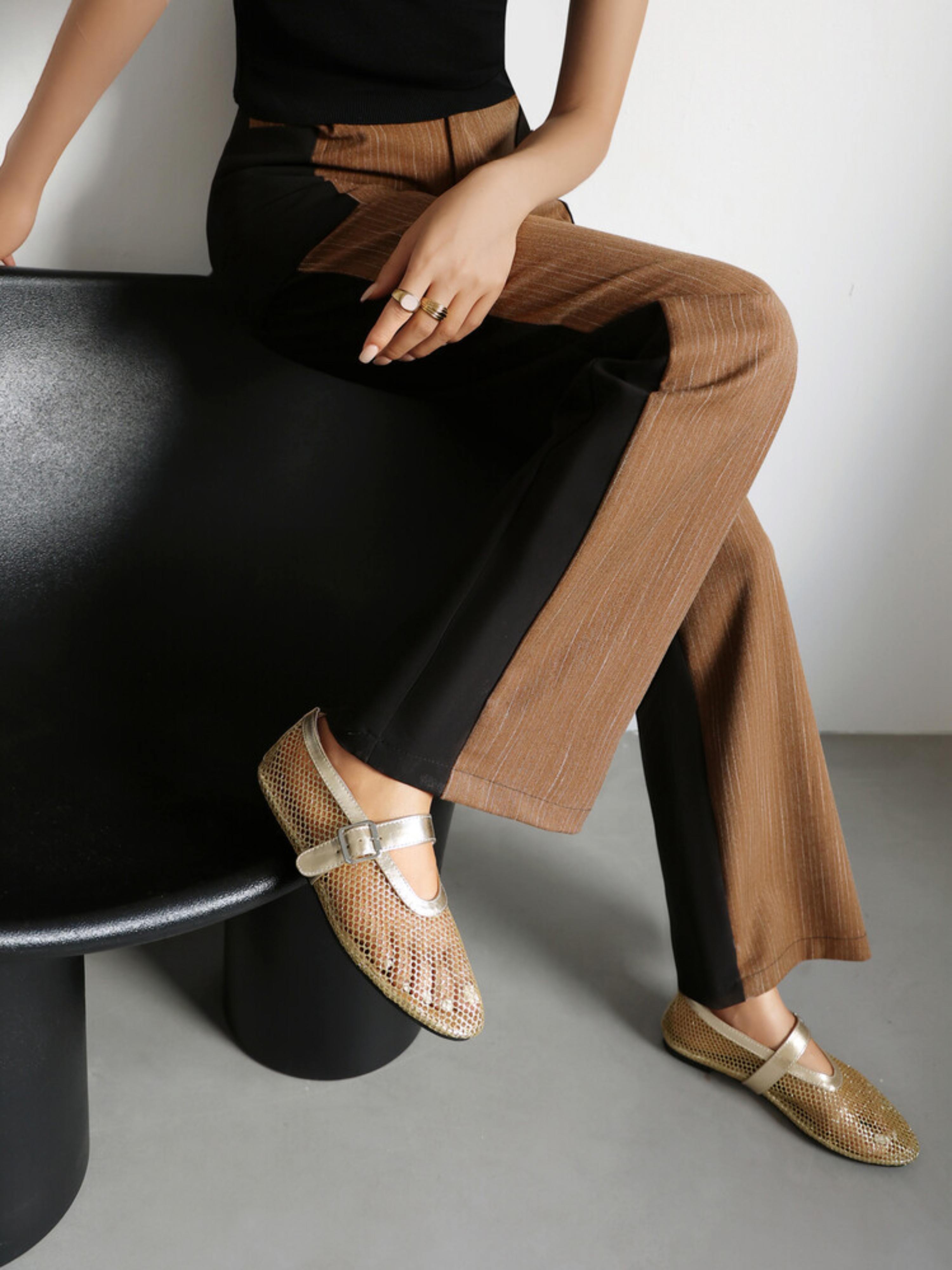 Trendy Net Design Buckle Strap Flat Sandals for Women