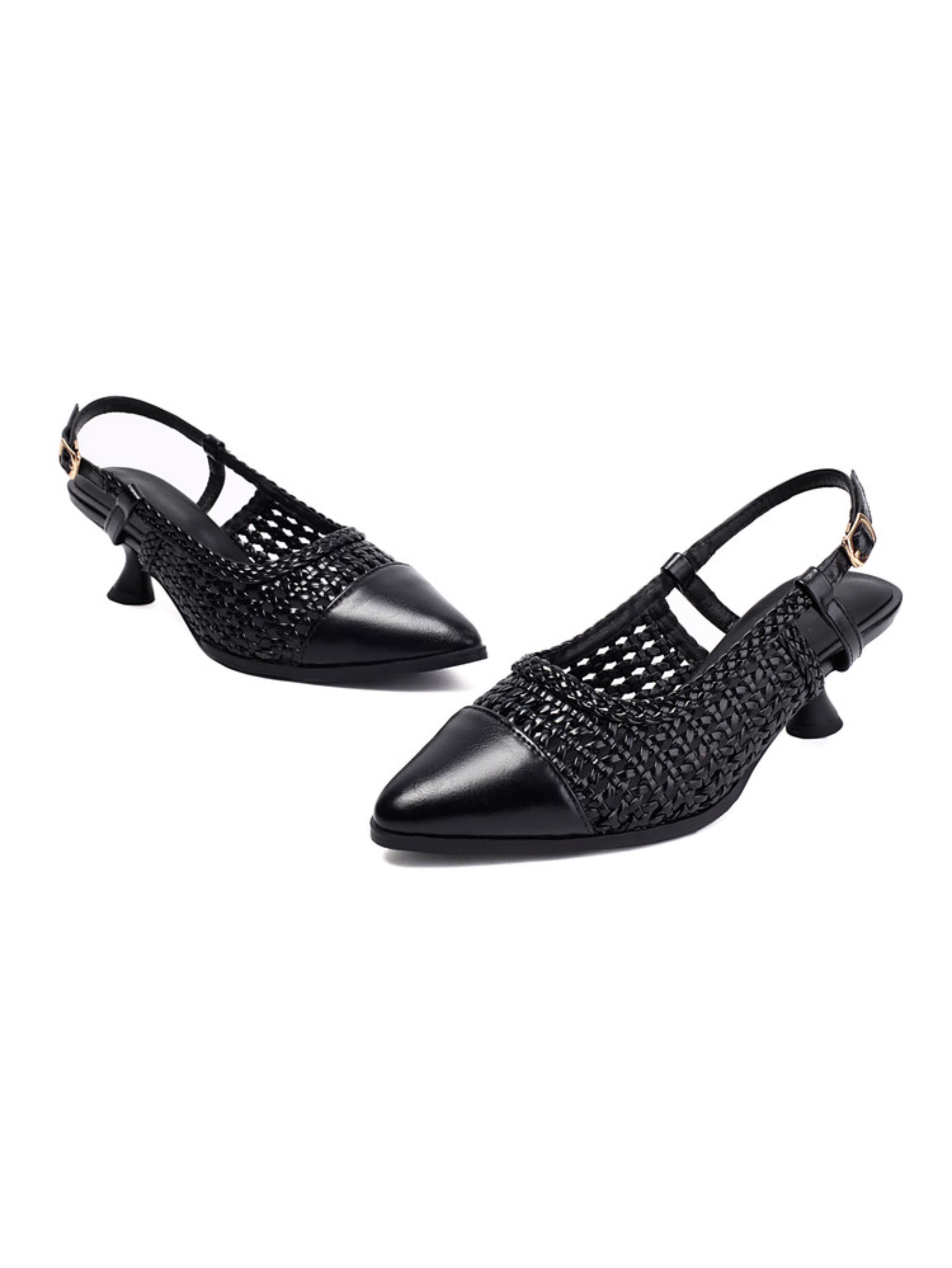 Pointed Toe Slingback for Effortless Elegance Women Black Sandals