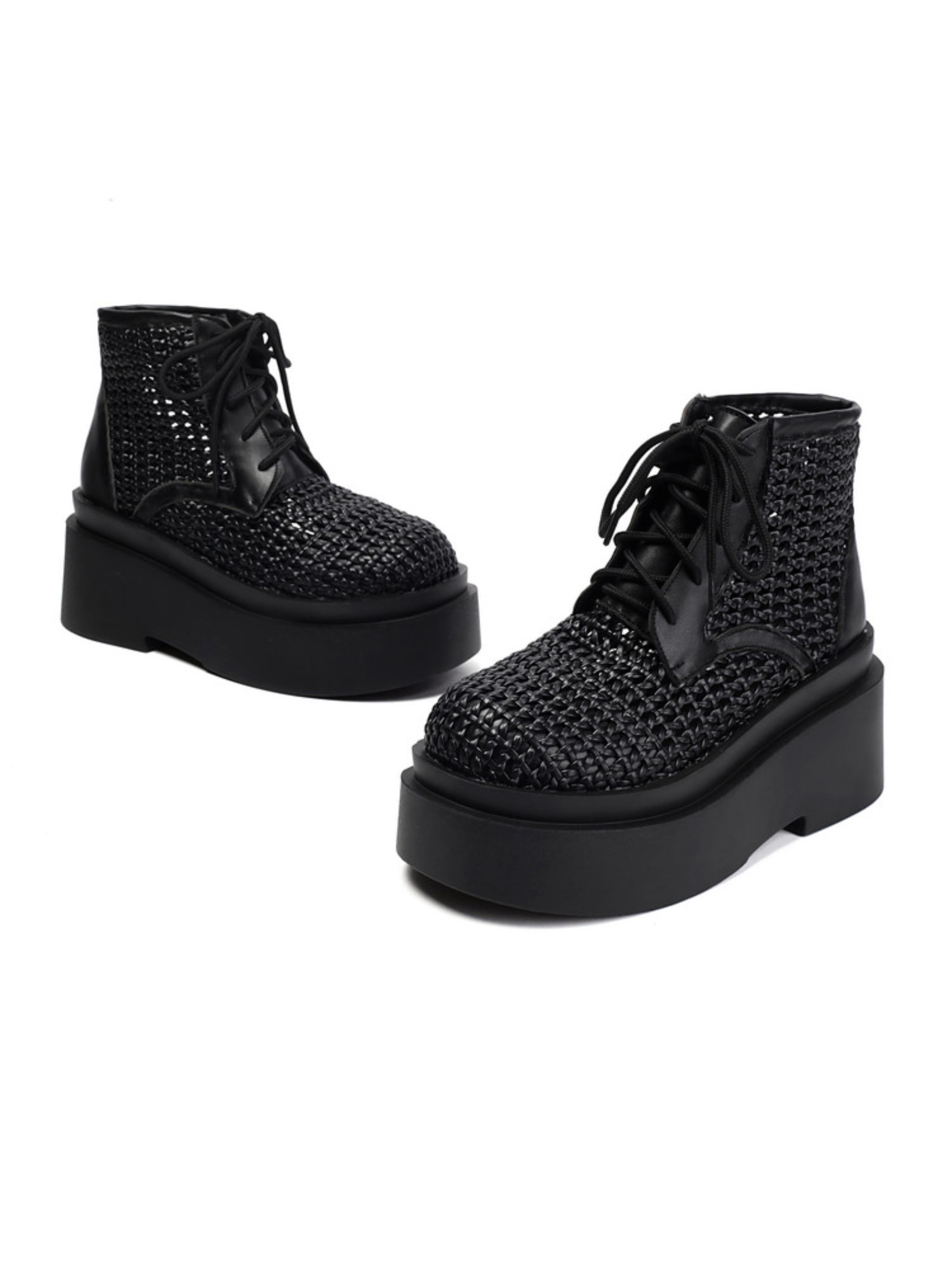 Classic Woven Hollow-Out Black Closed Toe Sandals for Women