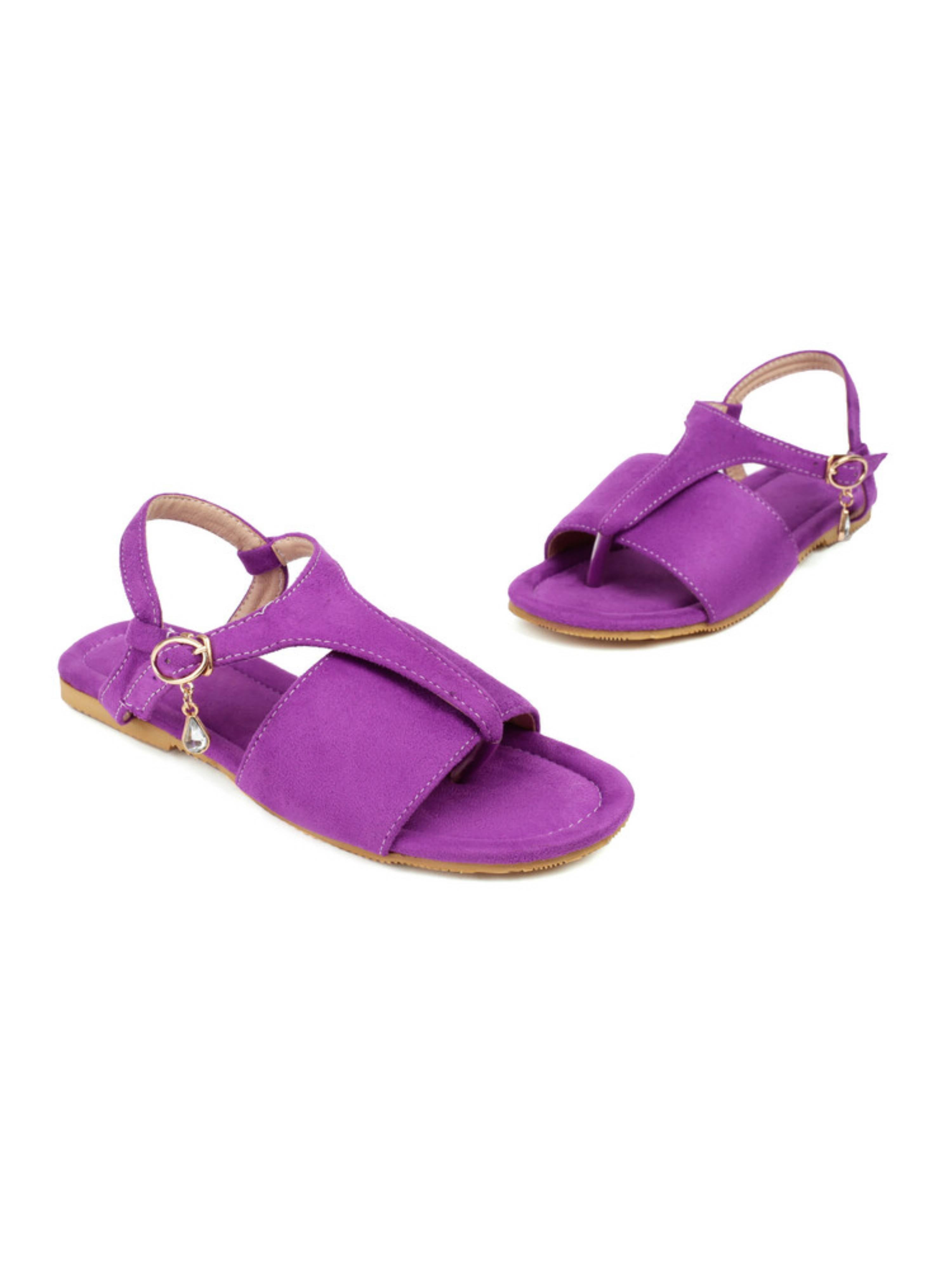 Chic Charm Toe-Ring Sandals in Purple Women's Flat Sandals