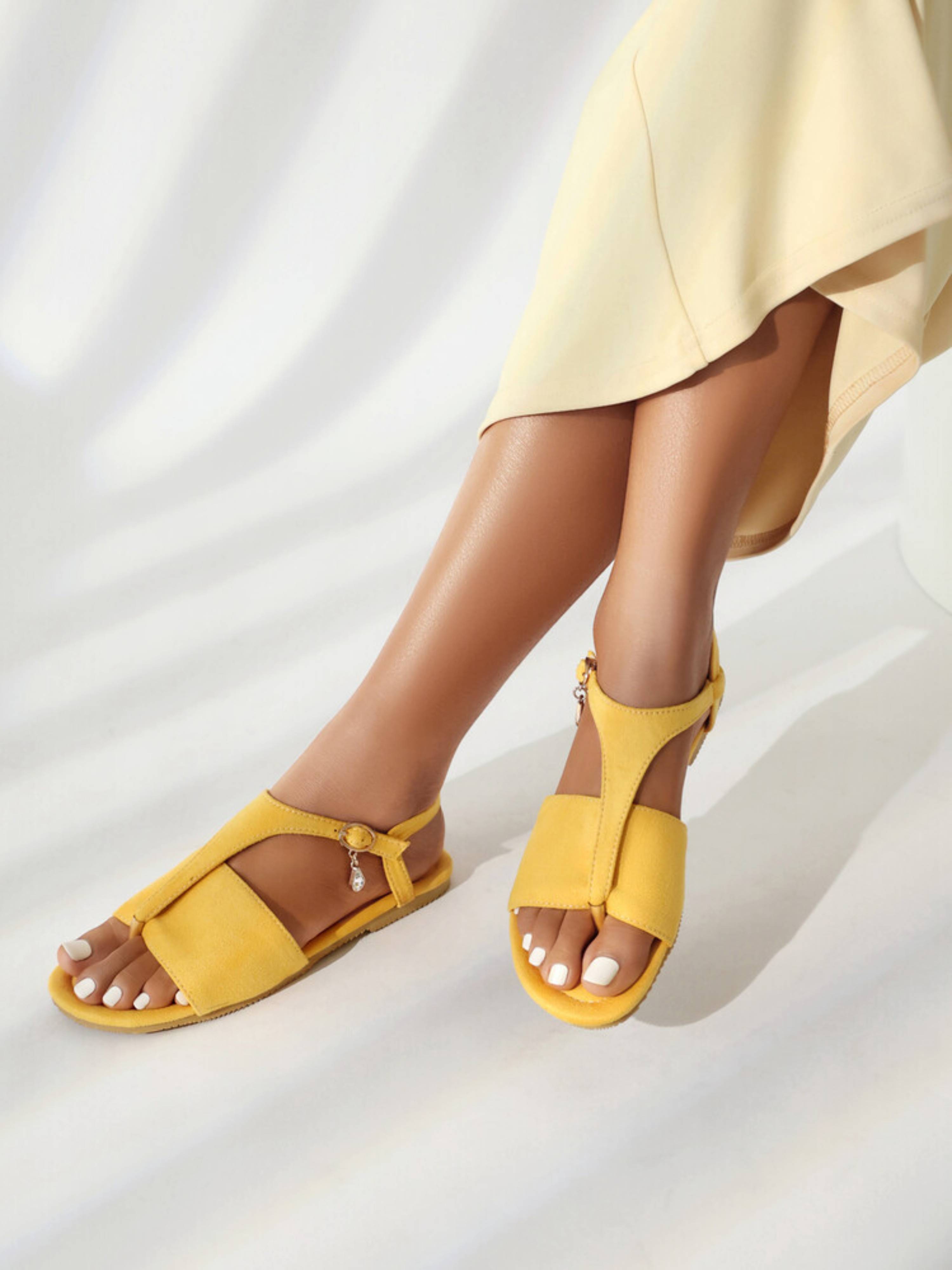 Sunny Days Toe-Ring Sandals for Women Yellow