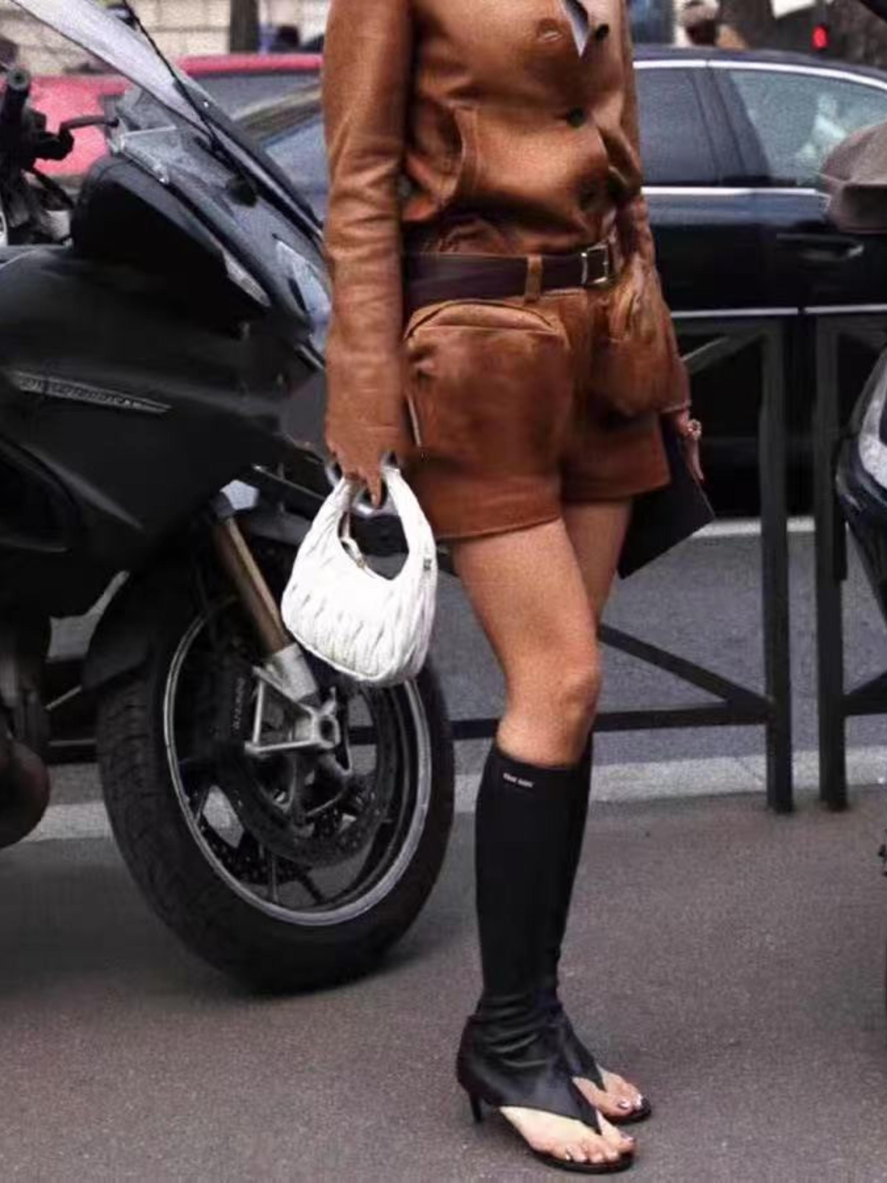 Avant-Garde Flip Flop Knee-High Boot Sandals for Women