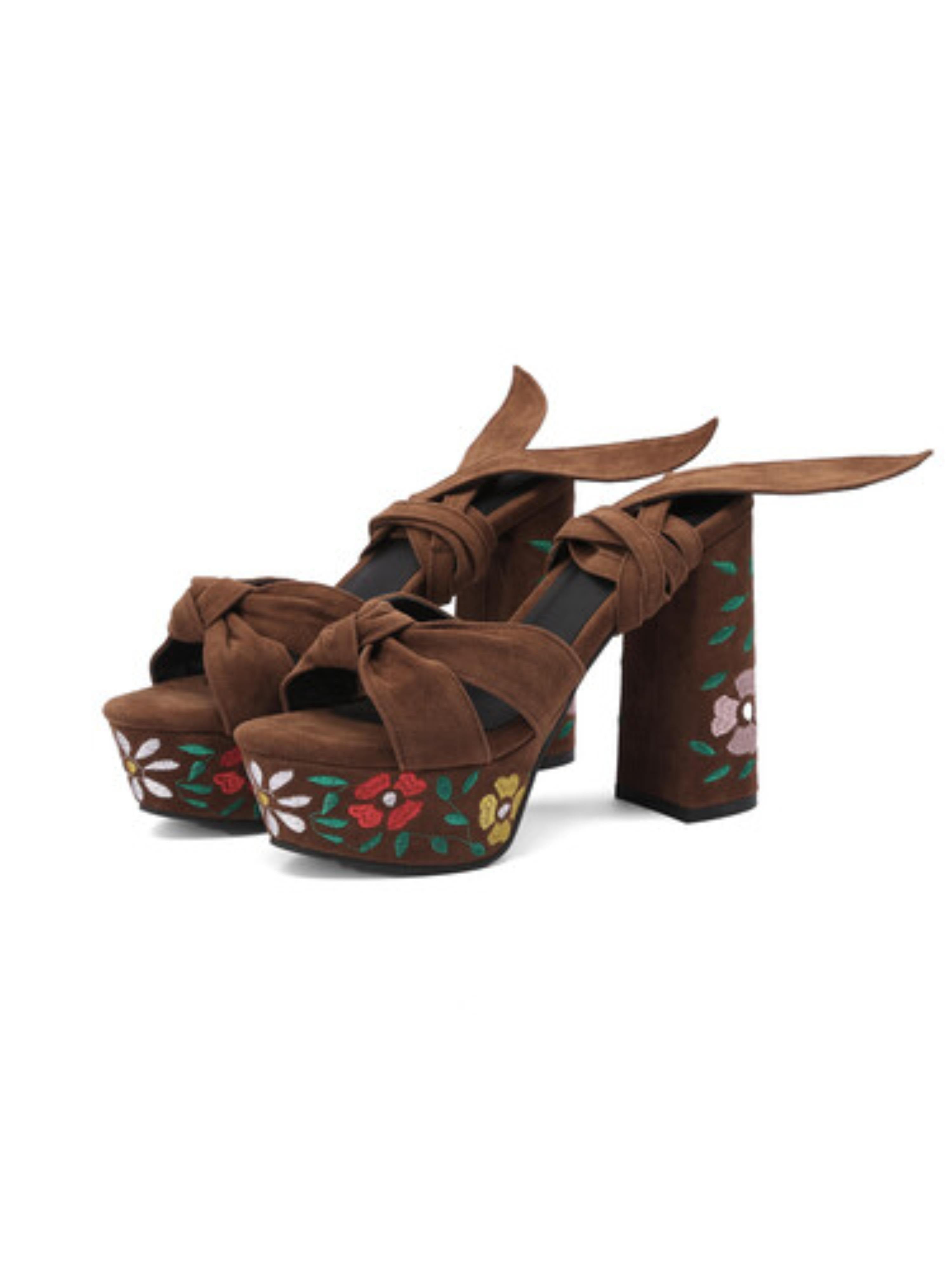 Knotted Front and Floral Embroidery Women's Brown Sandals