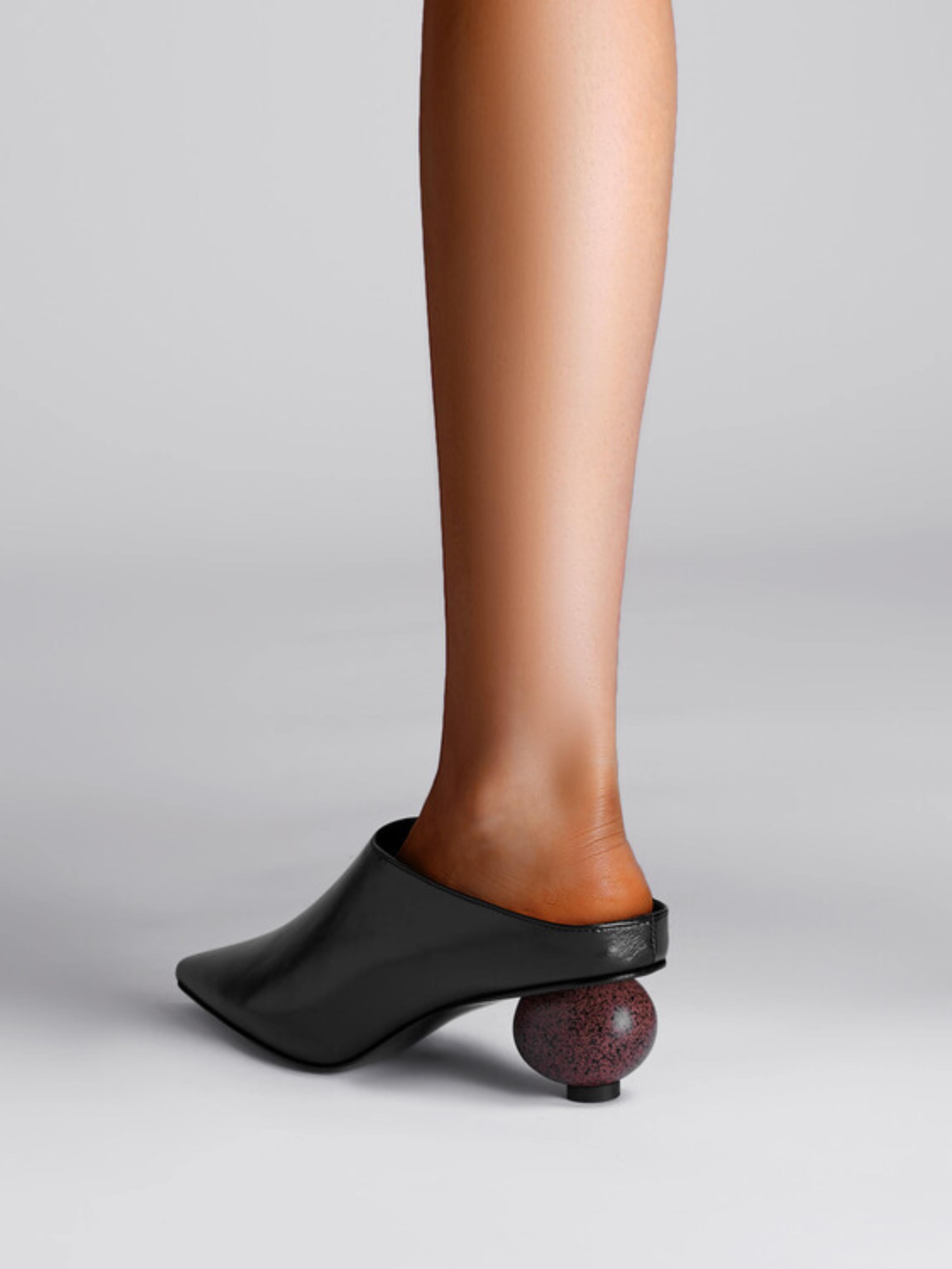 Sculptural Heel Mules Black Sandals for Women