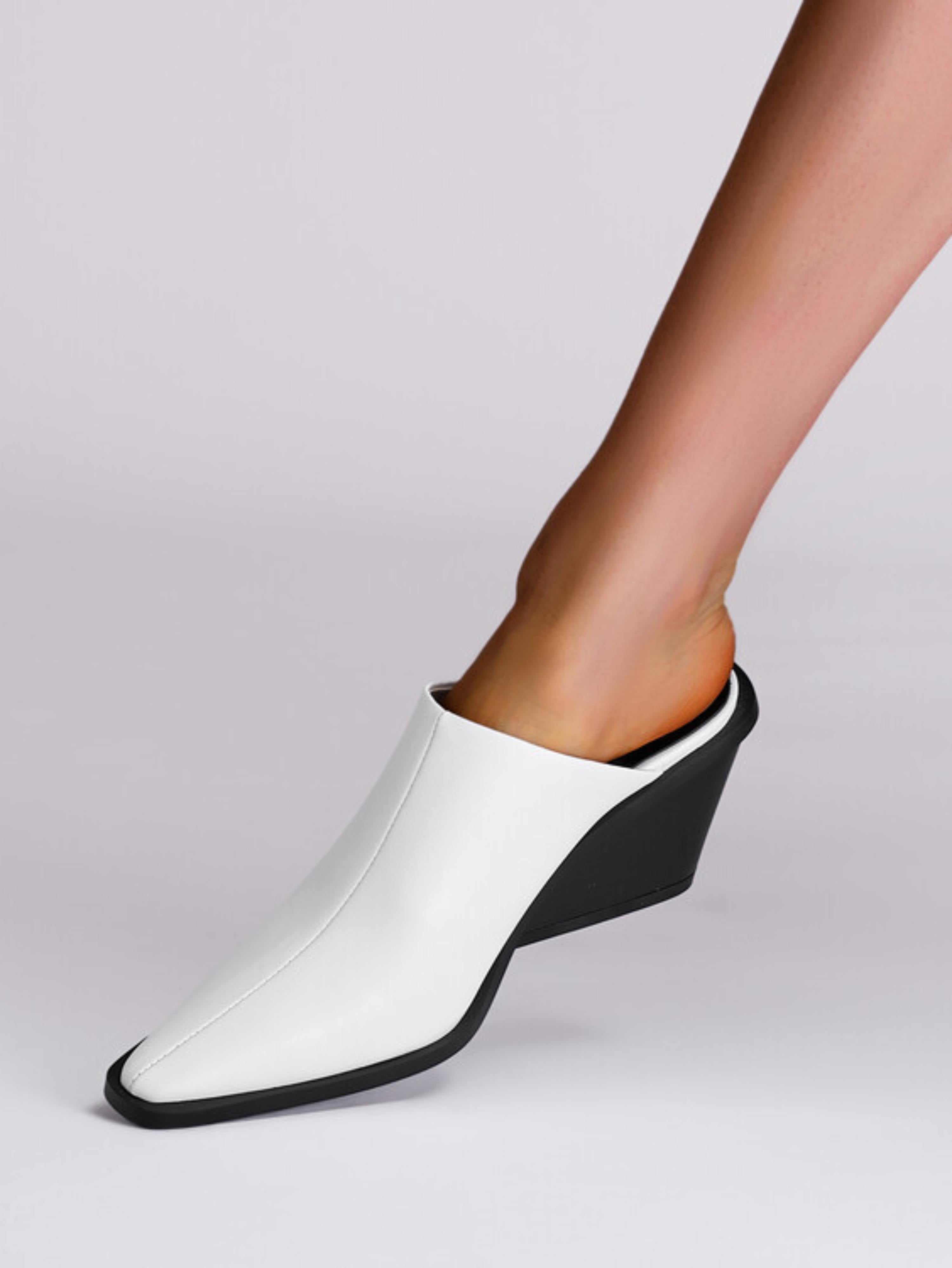 Pointed Toe Block Heel Mules Women's White Sandals