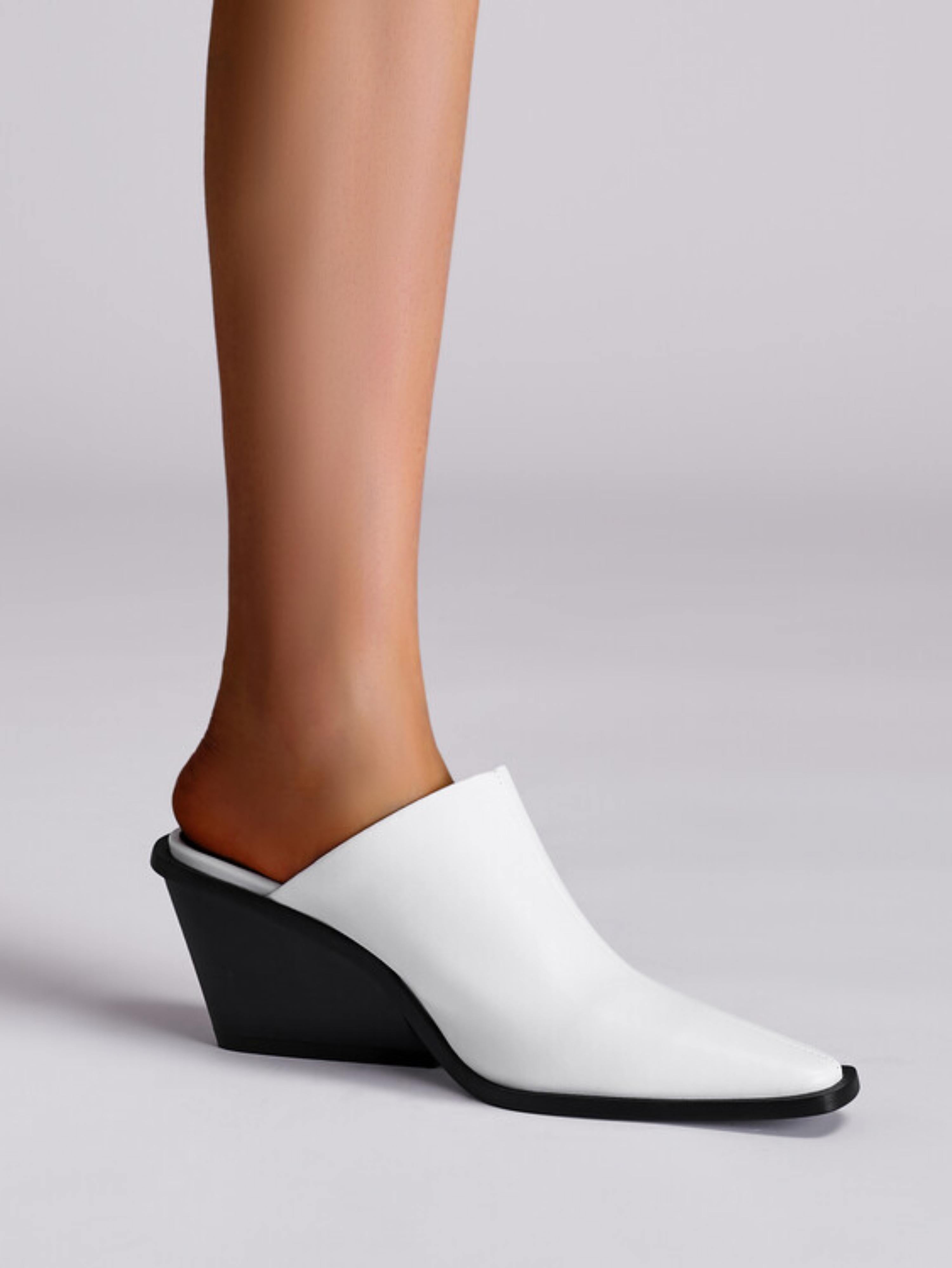 Pointed Toe Block Heel Mules Women's White Sandals
