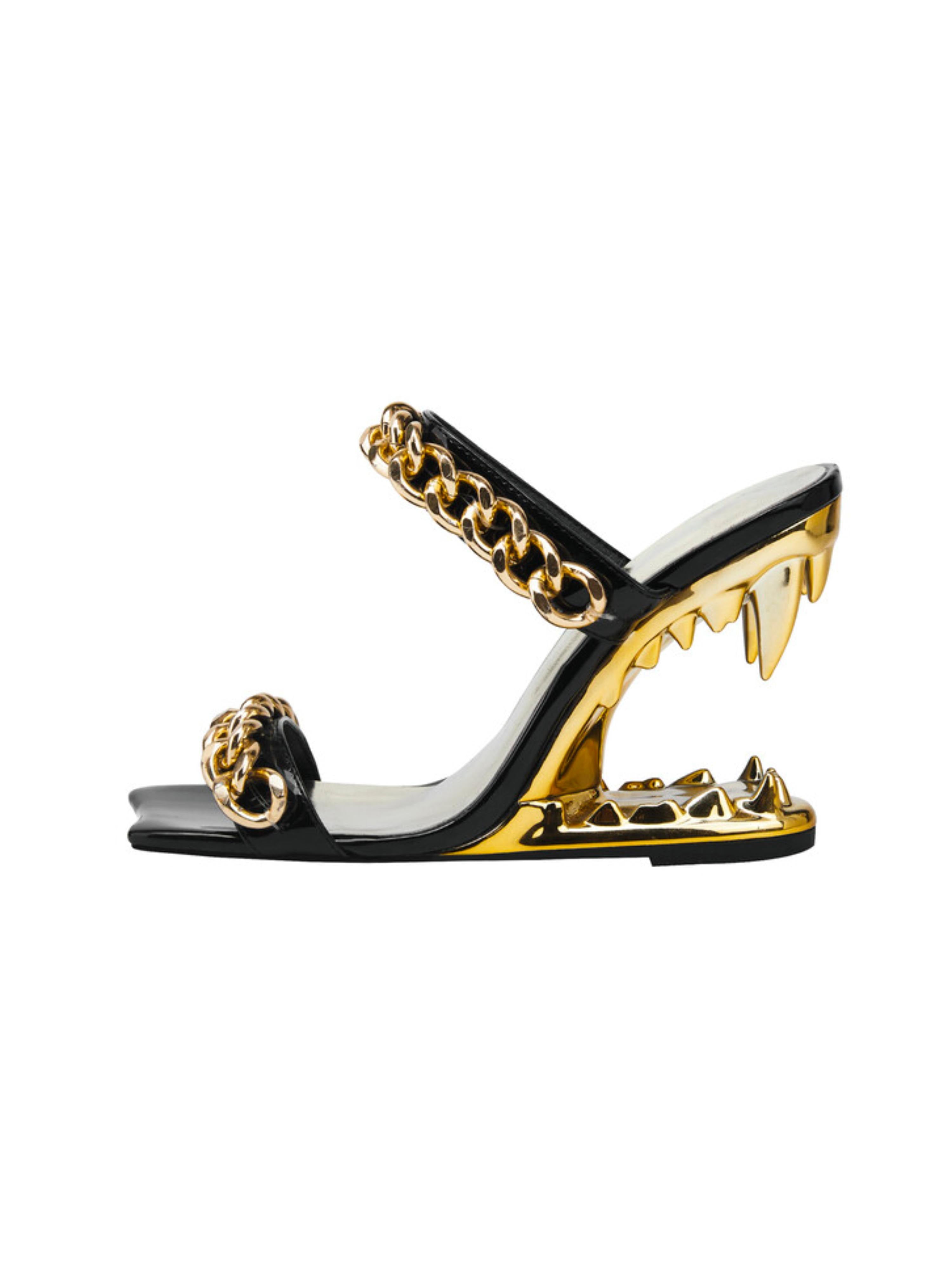 Golden Chain Sculpted Fang Heel Luxury Women‘s Sandals